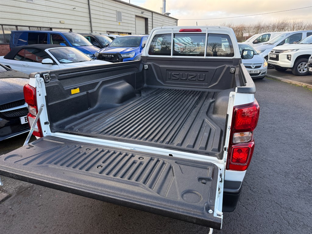 Used Isuzu D-Max 2024 for sale - 77235675: Photo 7