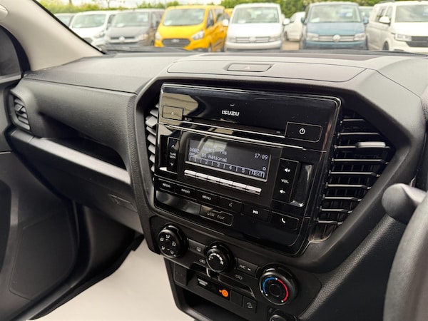 Used Isuzu D-Max 2021 for sale - 75571793: Photo 16