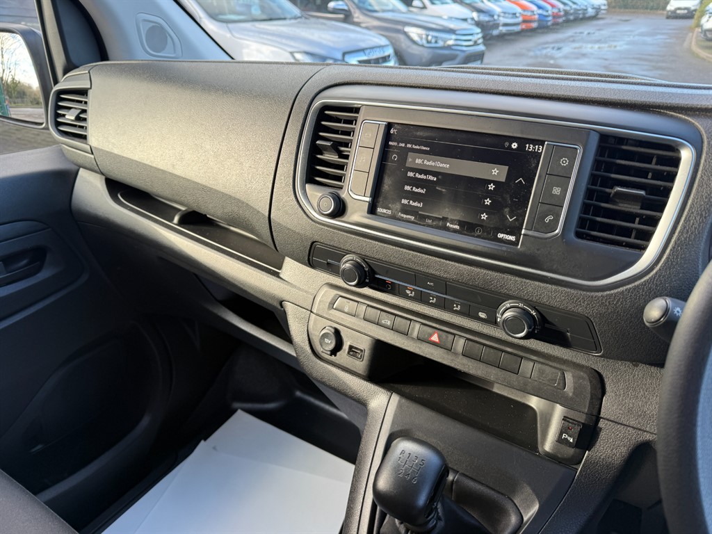 Used Vauxhall Vivaro 2023 for sale - 77134192: Photo 17