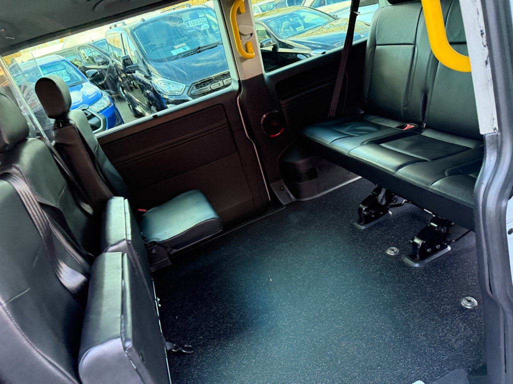 Used Volkswagen Transporter Shuttle 2018 for sale - 77127727: Photo 22