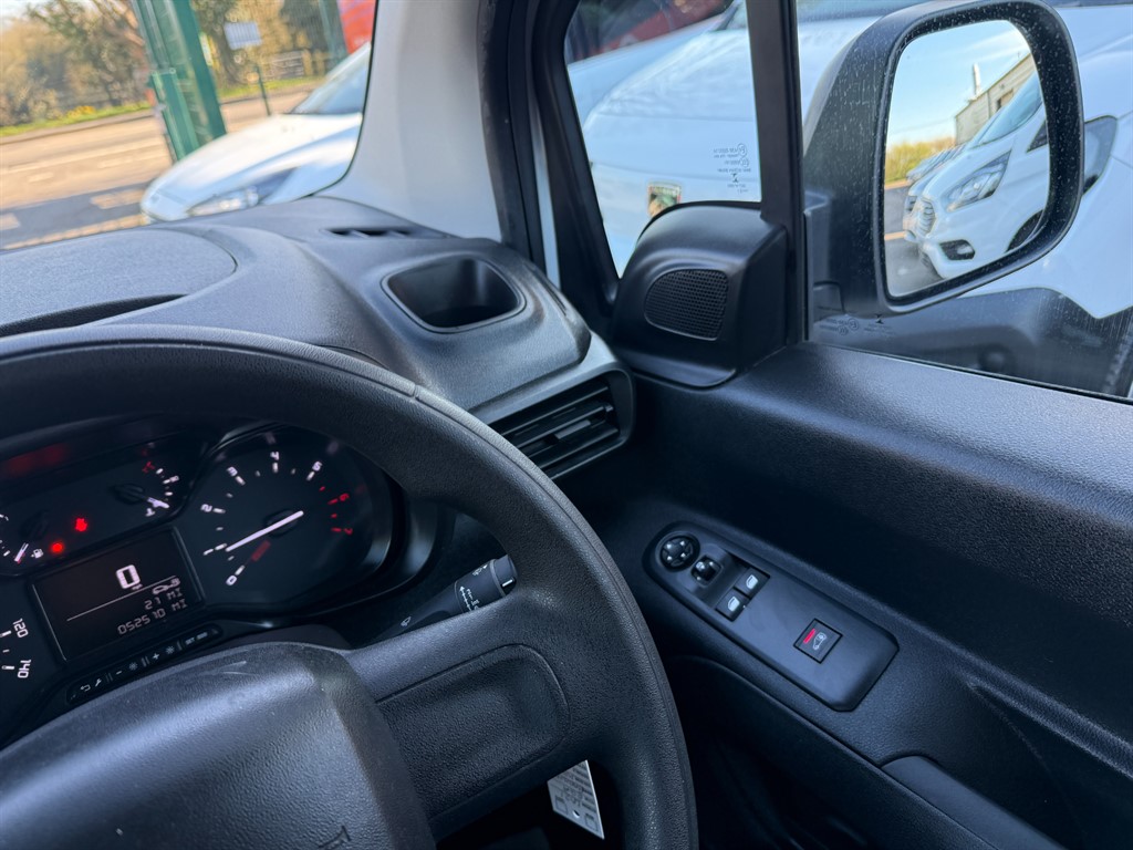 Used Citroen Berlingo 2021 for sale - 77934807: Photo 14