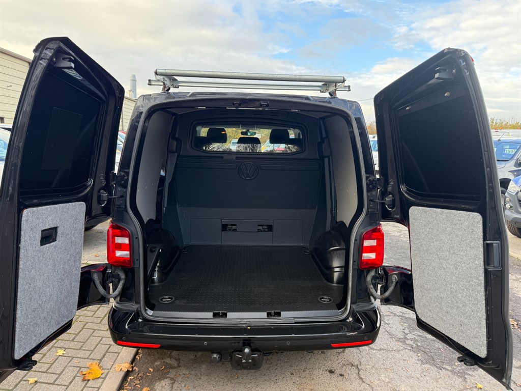 Used Volkswagen Transporter 2018 for sale - 76466655: Photo 8