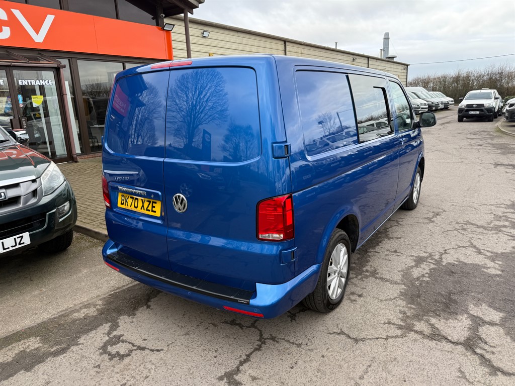 Used Volkswagen Transporter 2020 for sale - 77718300: Photo 3