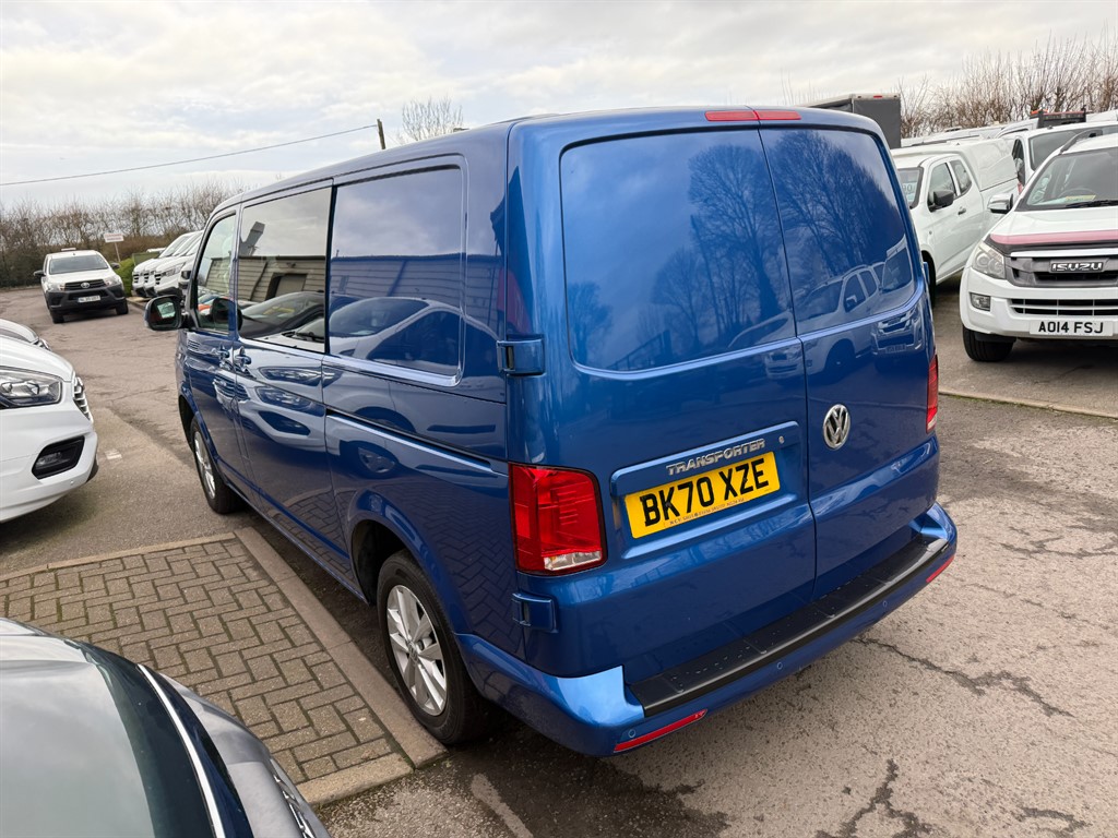 Used Volkswagen Transporter 2020 for sale - 77718300: Photo 6