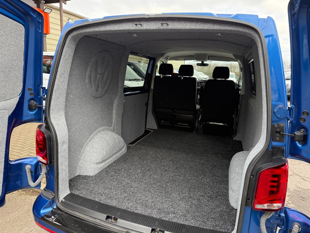 Used Volkswagen Transporter 2020 for sale - 77718300: Photo 9