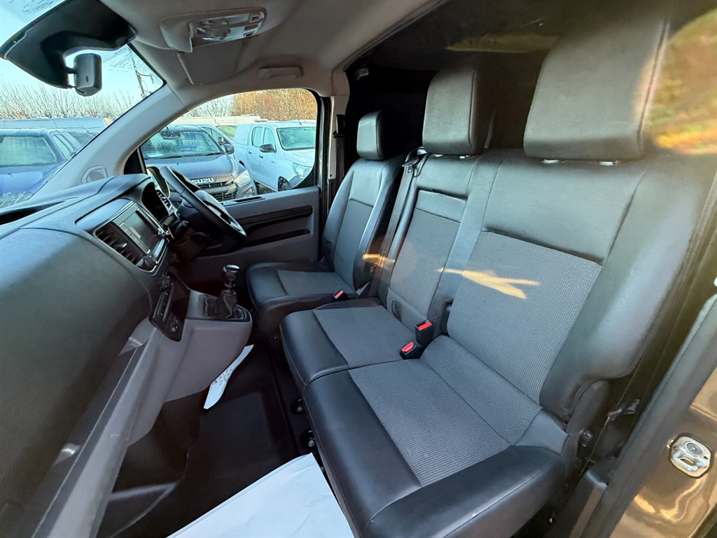 Used Vauxhall Vivaro 2019 for sale - 77005603: Photo 12