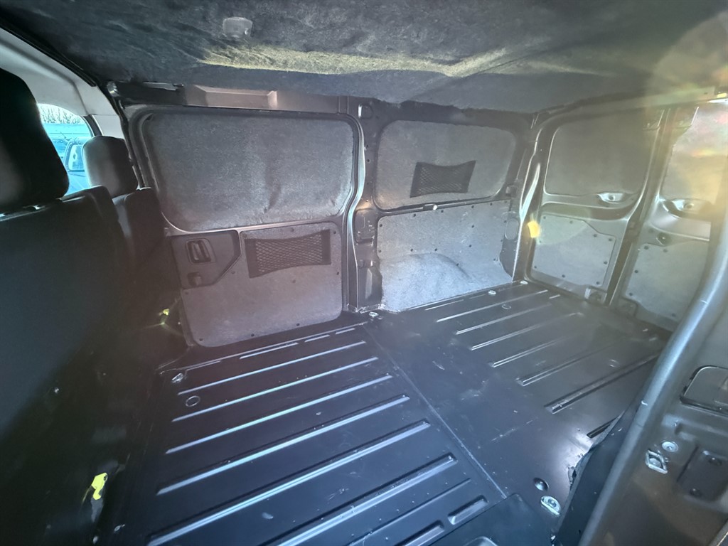 Used Vauxhall Vivaro 2019 for sale - 77005603: Photo 13