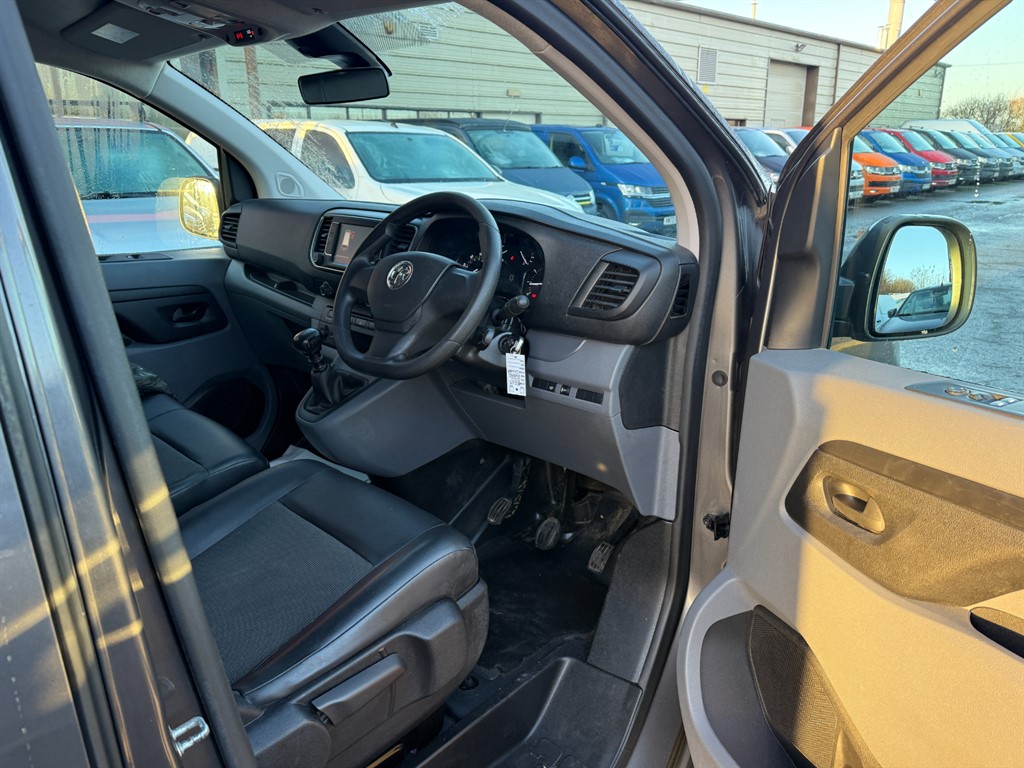 Used Vauxhall Vivaro 2019 for sale - 77005603: Photo 14