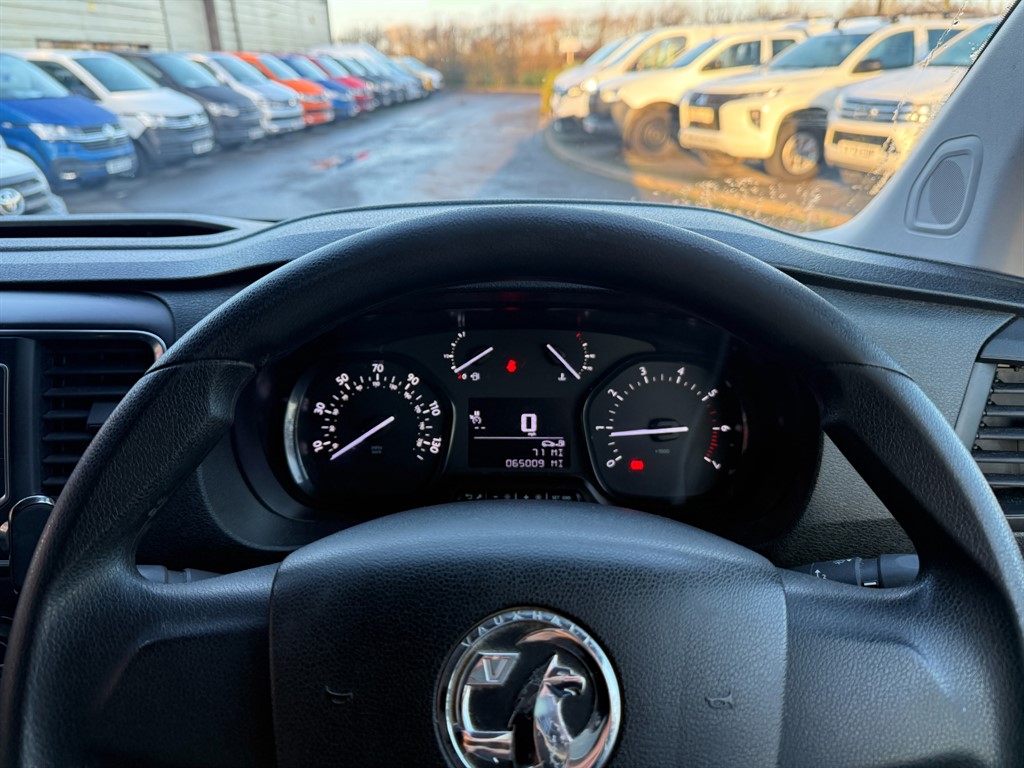 Used Vauxhall Vivaro 2019 for sale - 77005603: Photo 16