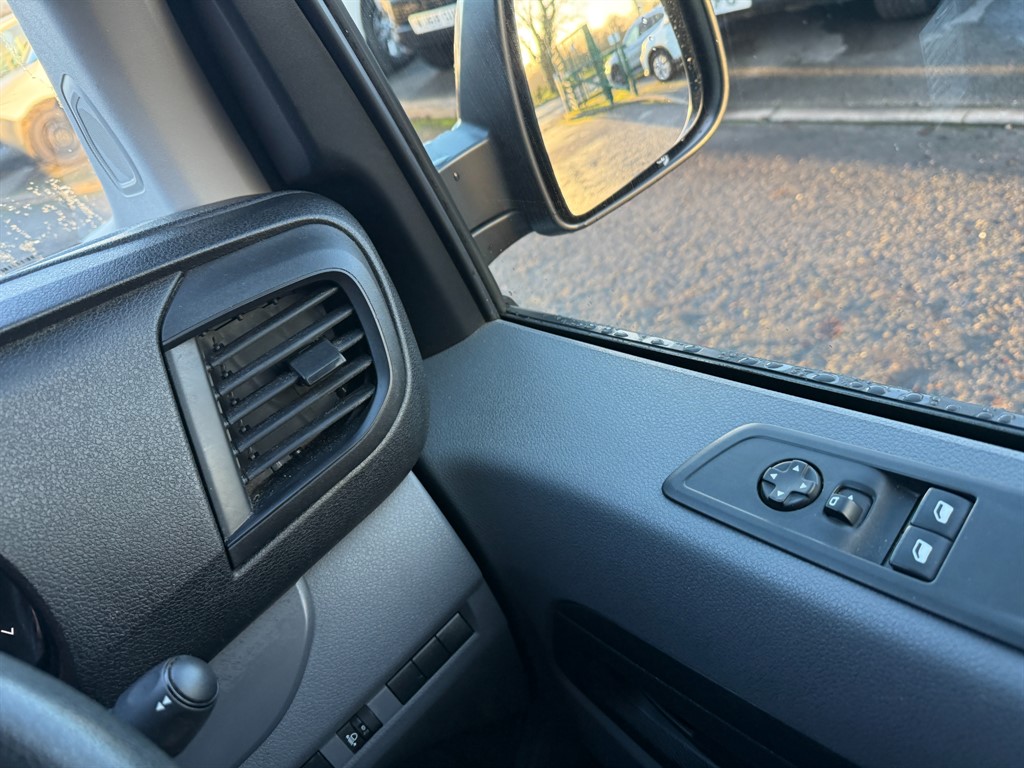 Used Vauxhall Vivaro 2019 for sale - 77005603: Photo 17