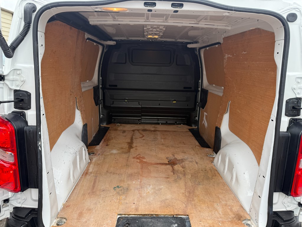 Used Peugeot Expert 2020 for sale - 77708399: Photo 11