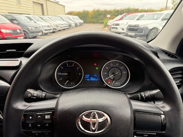 Used Toyota Hilux 2019 for sale - 76276949: Photo 18