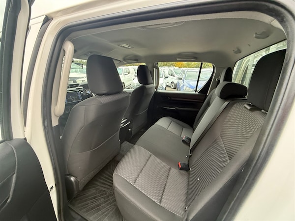 Used Toyota Hilux 2019 for sale - 76276949: Photo 9