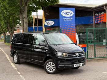 Used Volkswagen Transporter 2018 for sale - 74075777: Photo