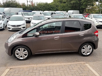 Used Honda Jazz 2013 for sale - 79393818: Photo