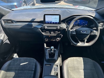 Used Ford Kuga 2023 for sale - 79424479: Photo