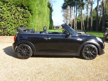 Used MINI Convertible 2016 for sale - 77766801: Photo