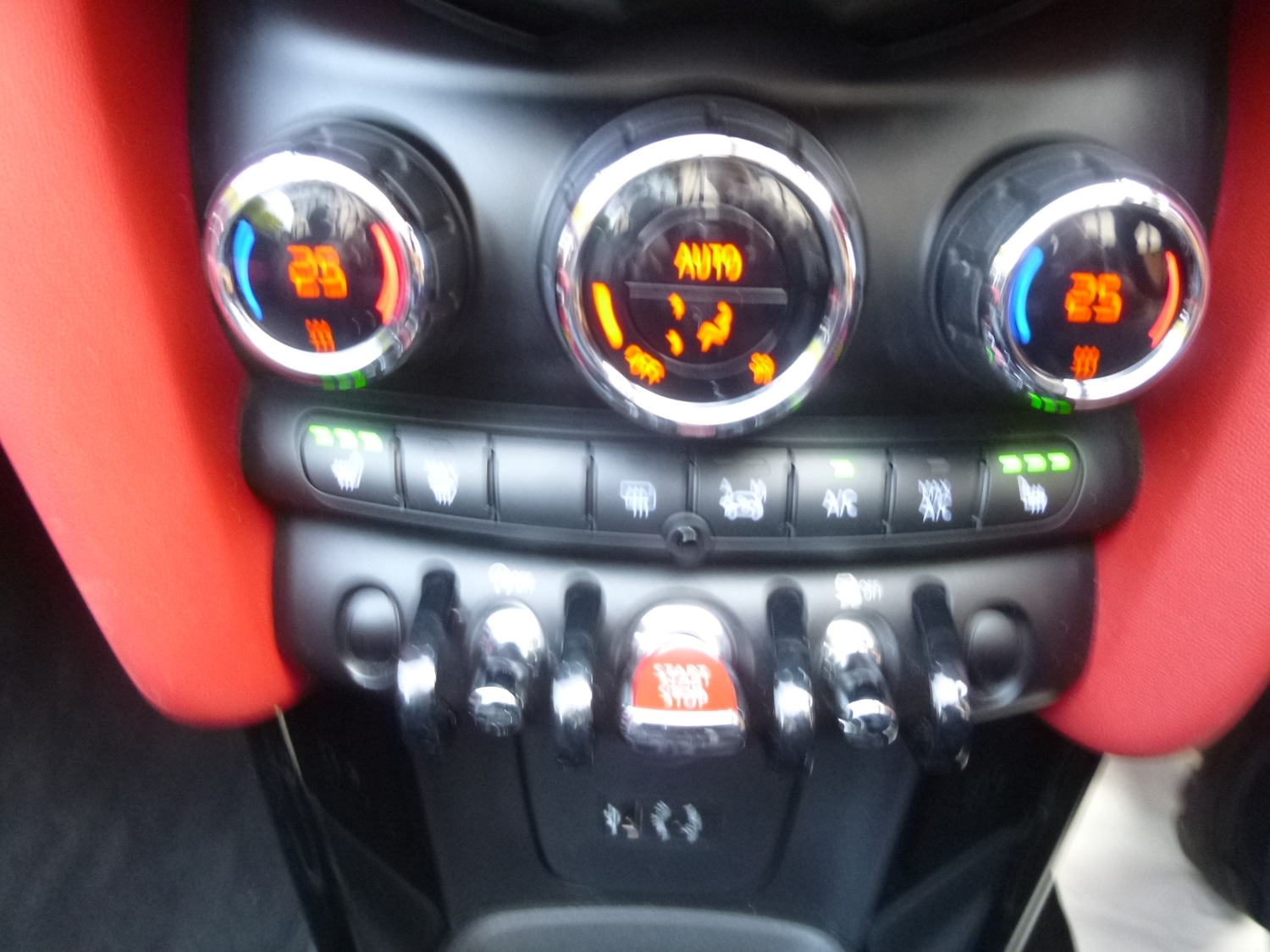 Used MINI Convertible 2016 for sale - 77766801: Photo 31