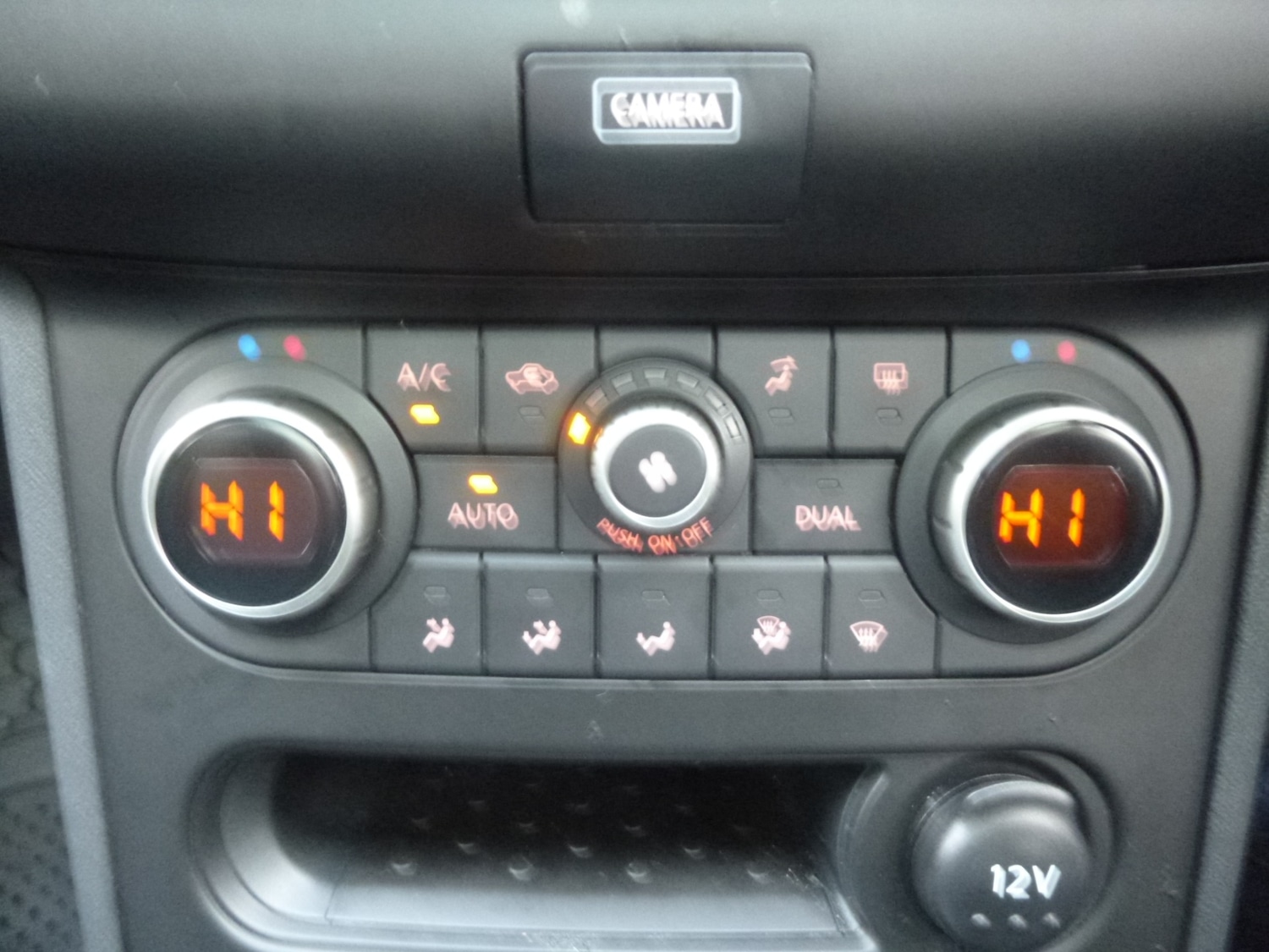 Used Nissan Qashqai+2 2013 for sale - 76687106: Photo 28