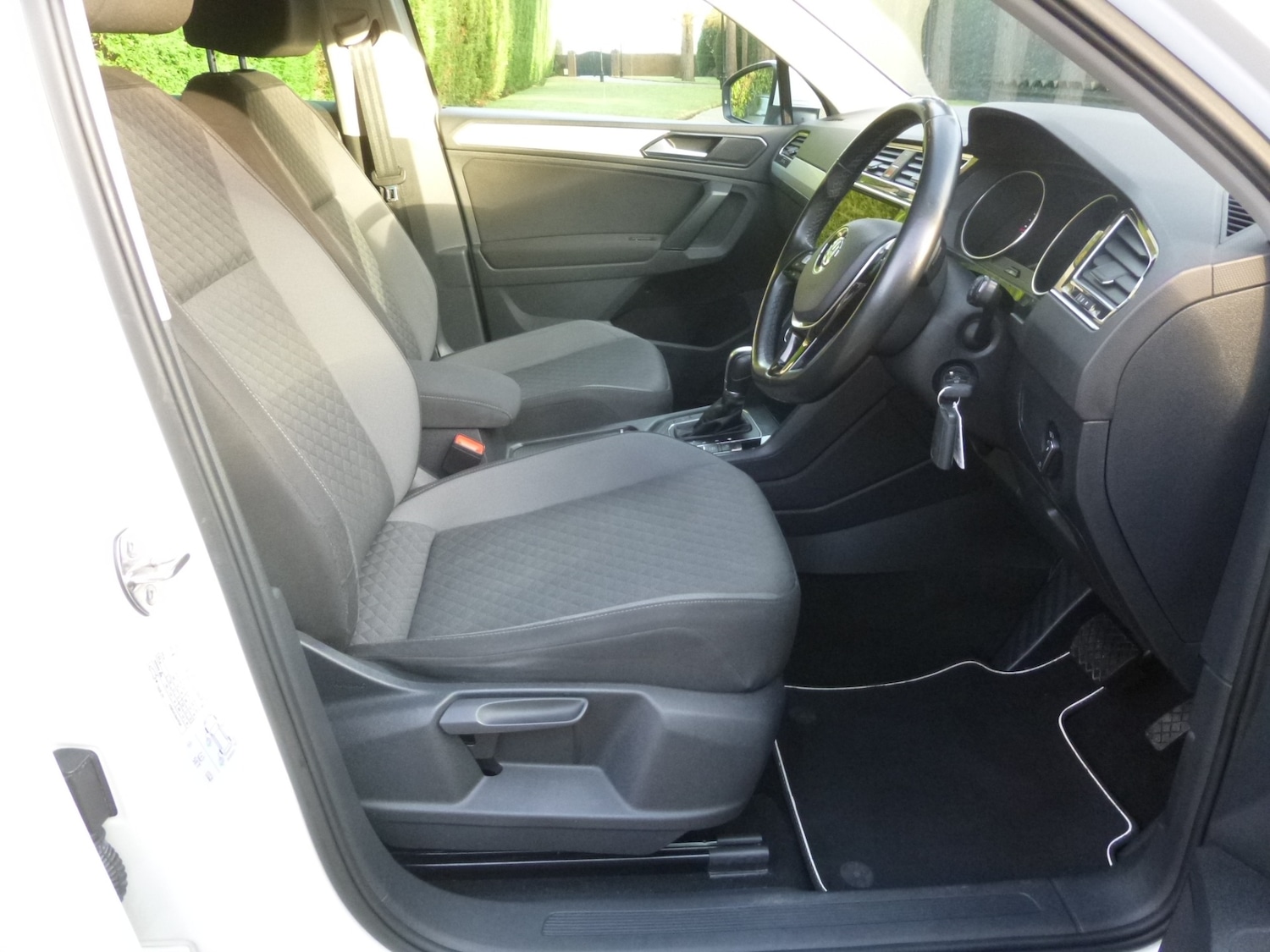 Used Volkswagen Tiguan 2018 for sale - 76941838: Photo 14