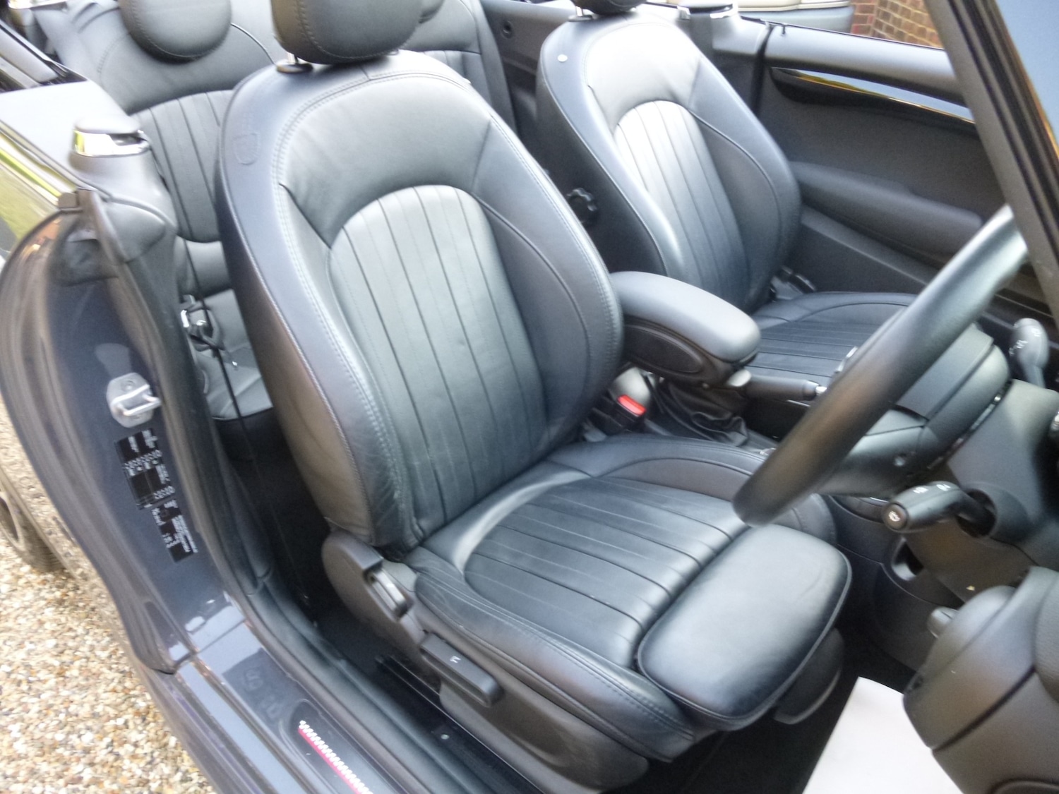 Used MINI Convertible 2016 for sale - 77951637: Photo 17