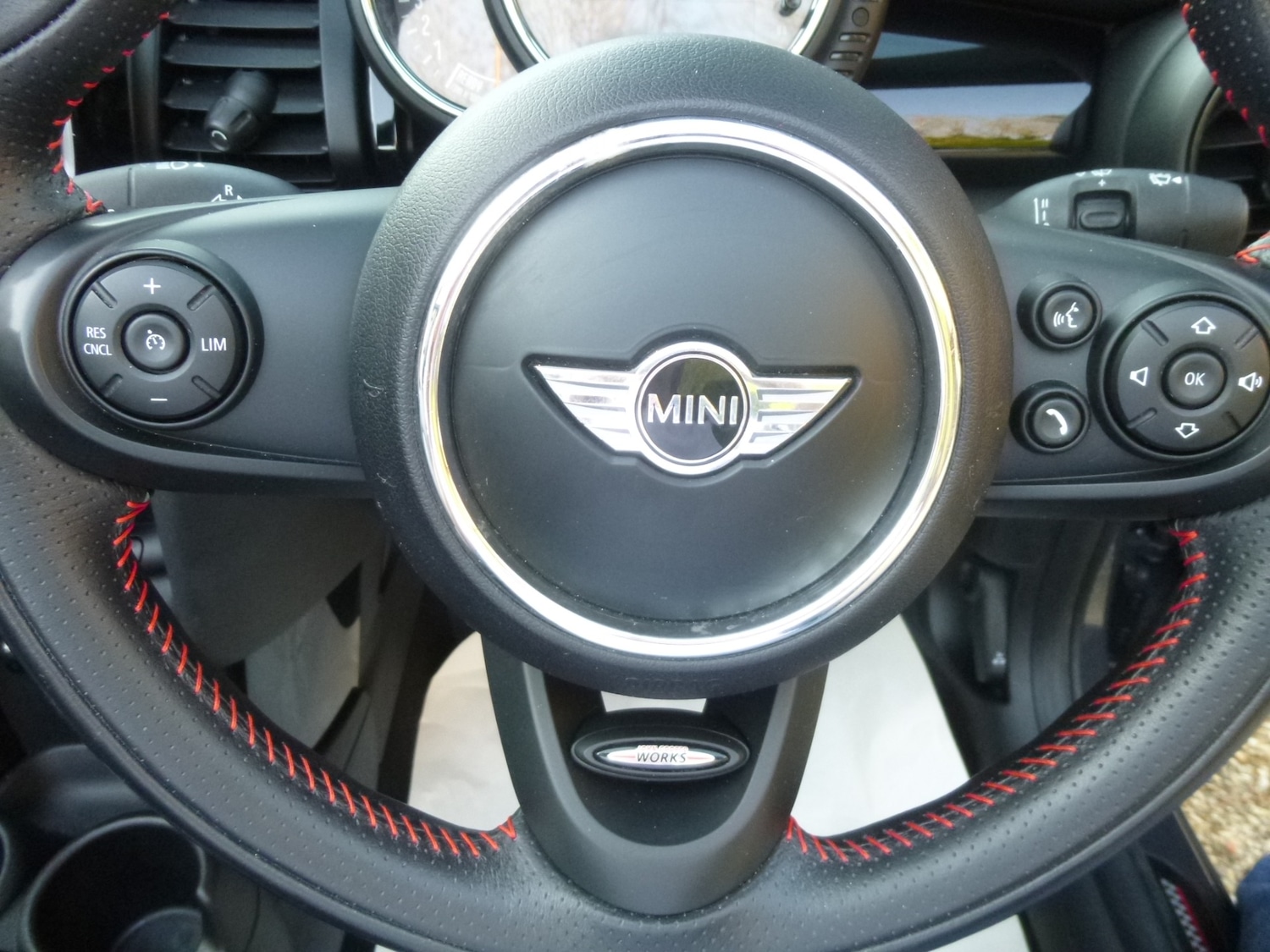 Used MINI Convertible 2016 for sale - 77951637: Photo 32