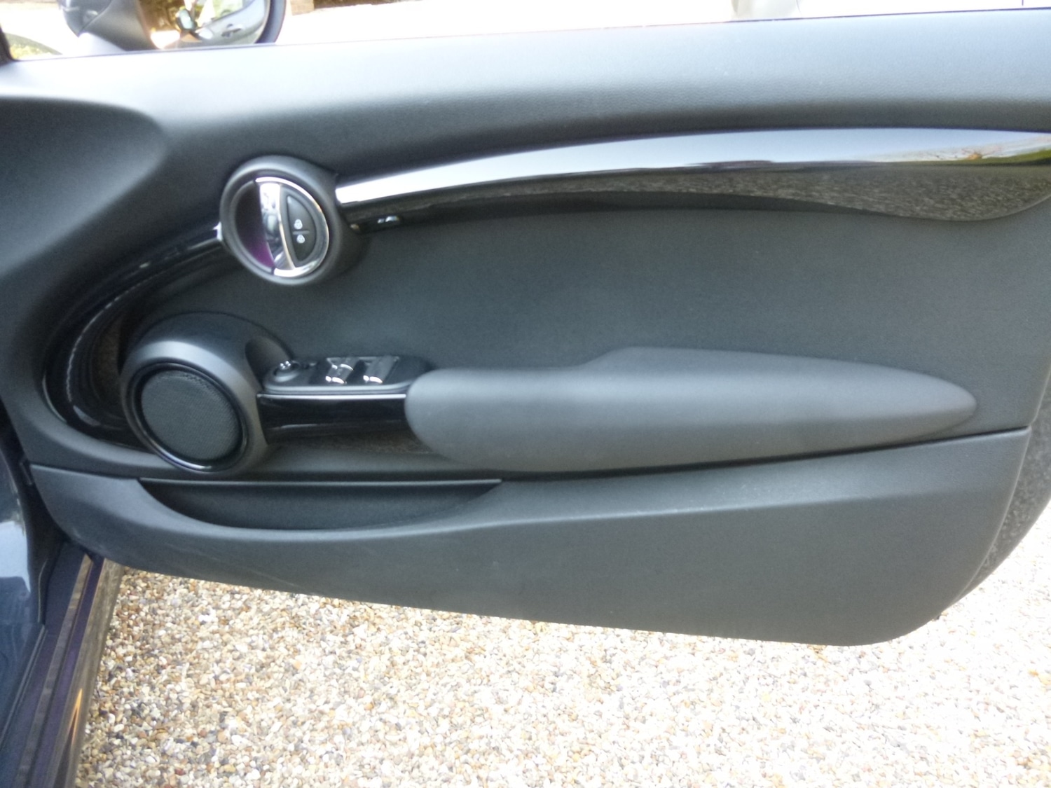 Used MINI Convertible 2016 for sale - 77951637: Photo 34