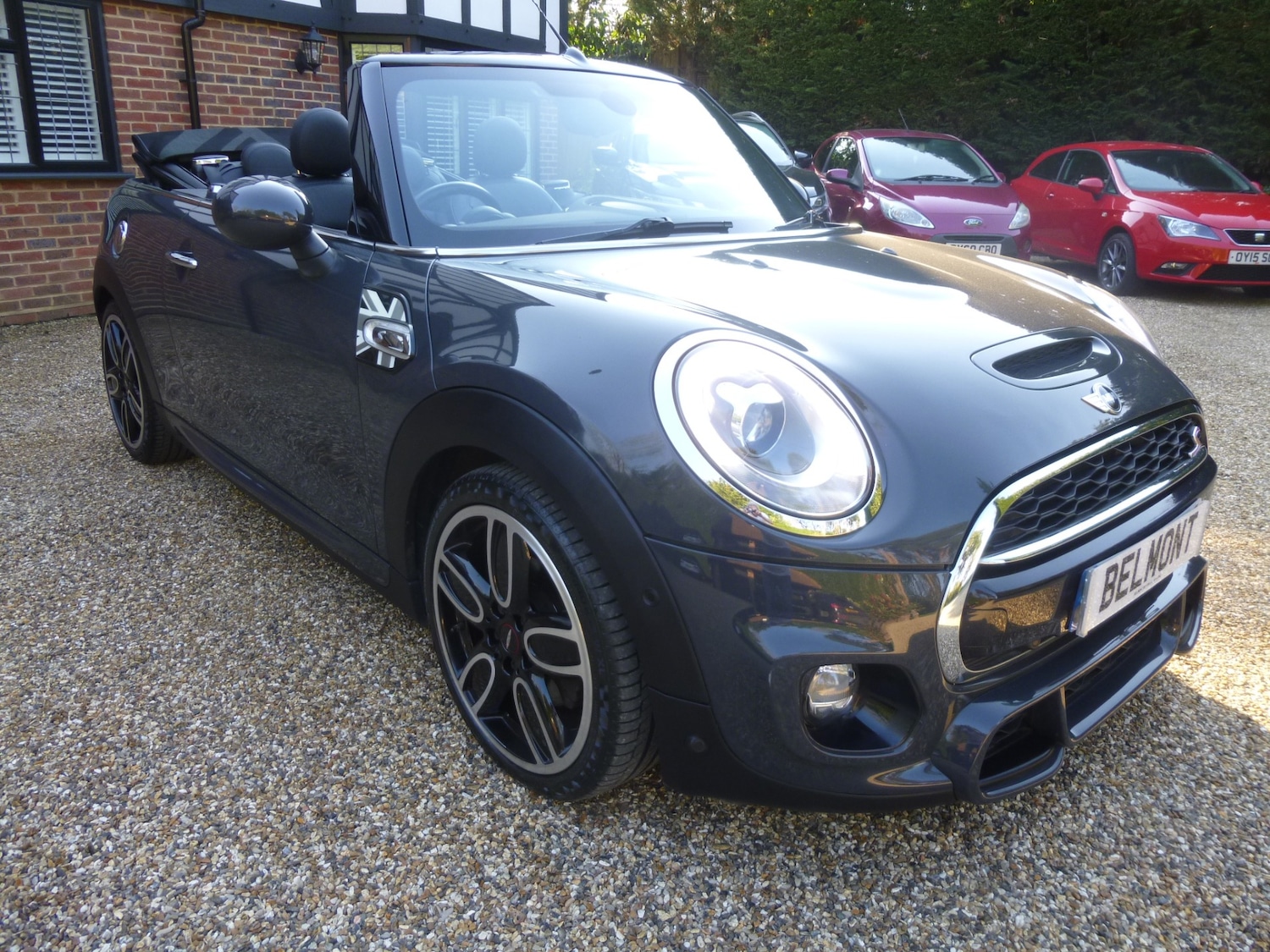 Used MINI Convertible 2016 for sale - 77951637: Photo 4