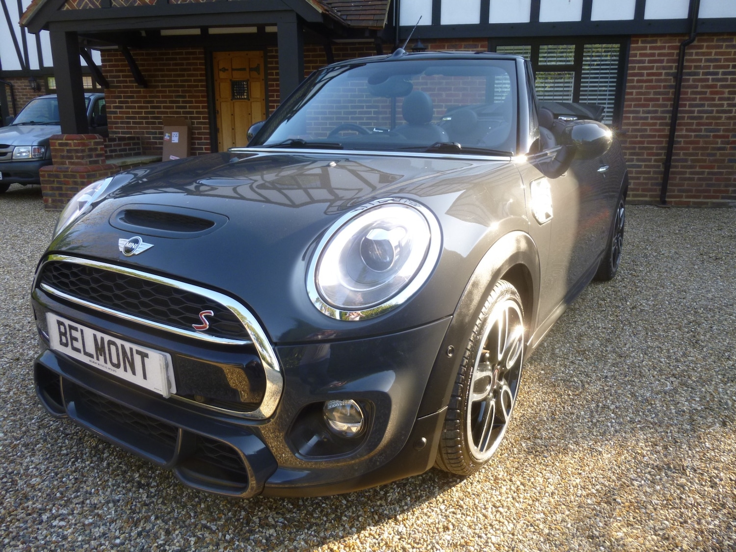 Used MINI Convertible 2016 for sale - 77951637: Photo 7