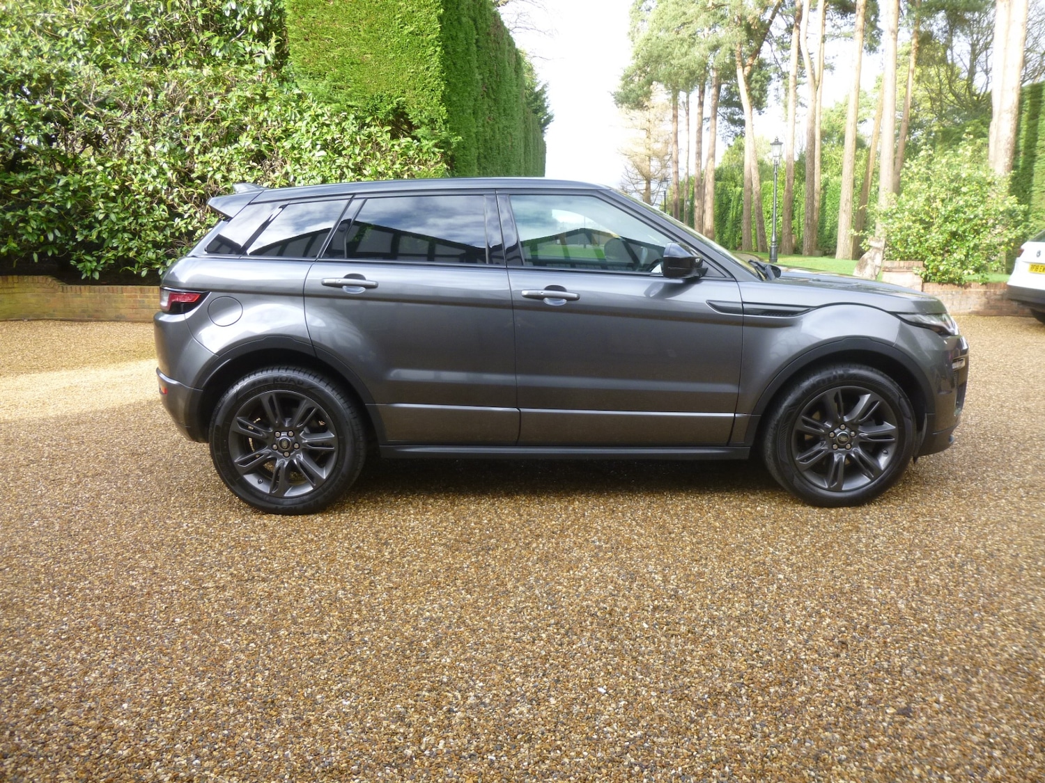 Used Land Rover Range Rover Evoque 2018 for sale - 77693824: Photo 2