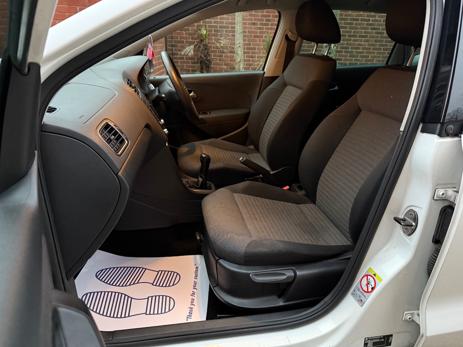 Used Volkswagen Polo 2010 for sale - 76974751: Photo 17