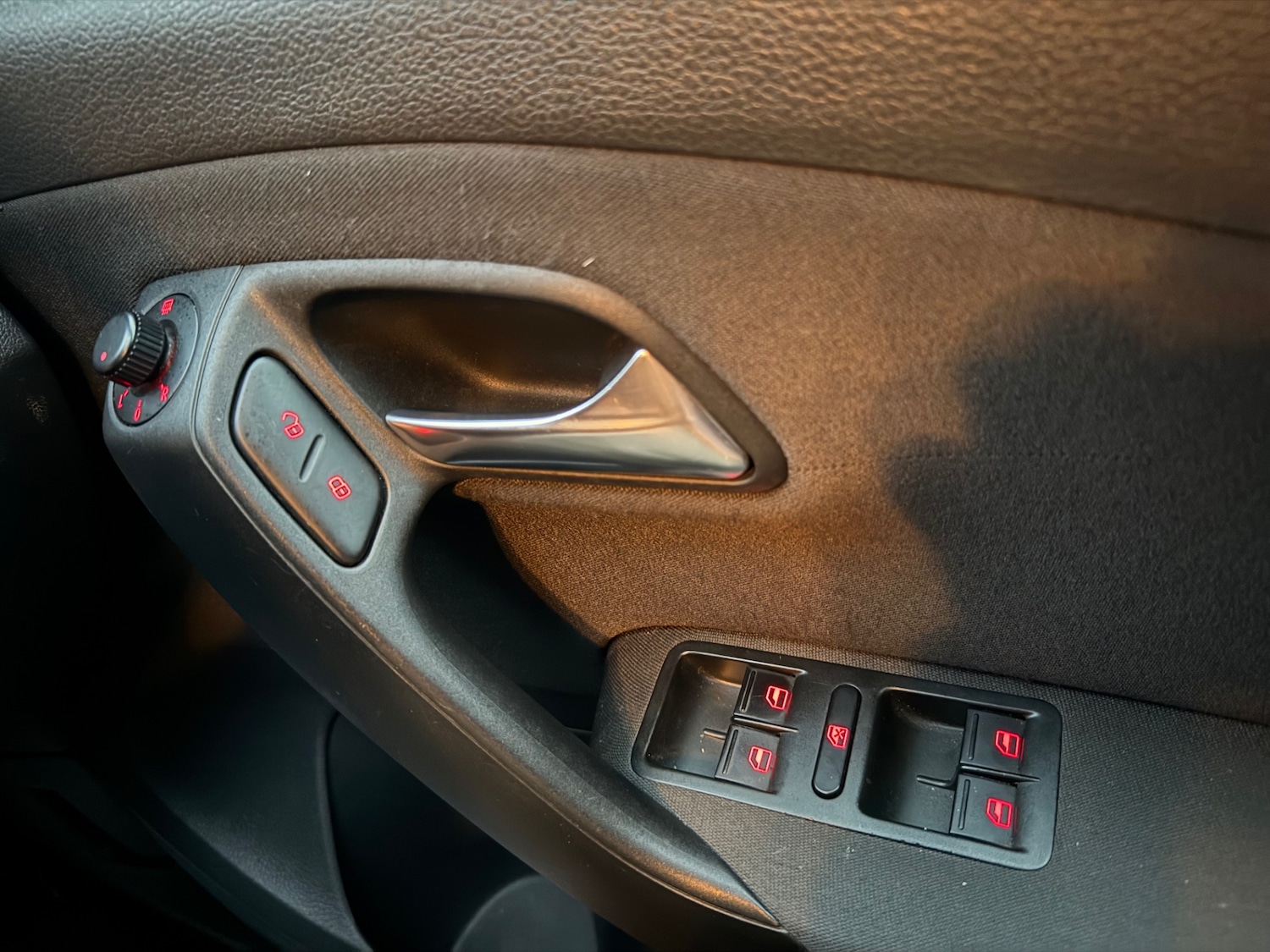 Used Volkswagen Polo 2010 for sale - 76974751: Photo 23