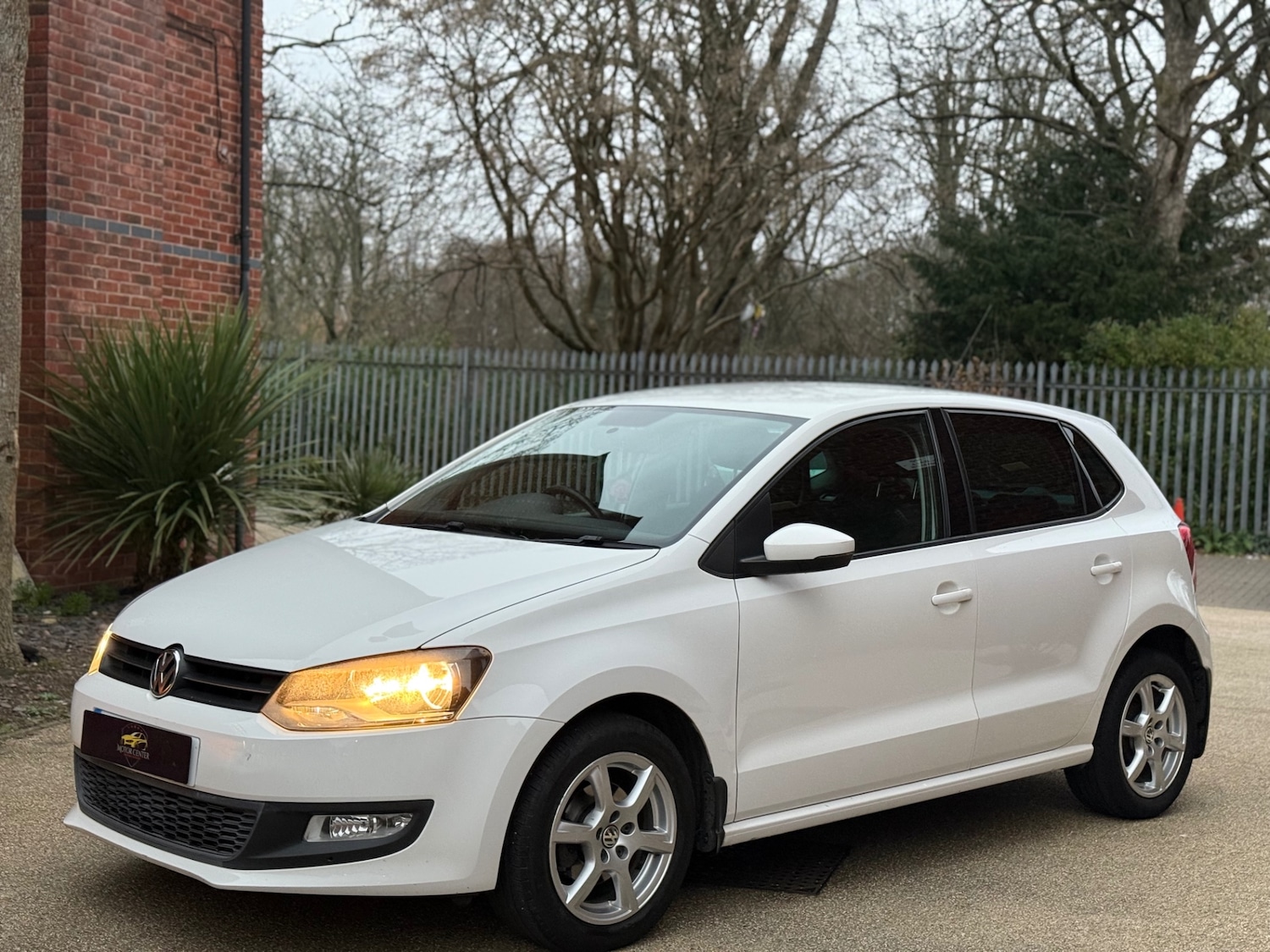 Used Volkswagen Polo 2010 for sale - 76974751: Photo 3