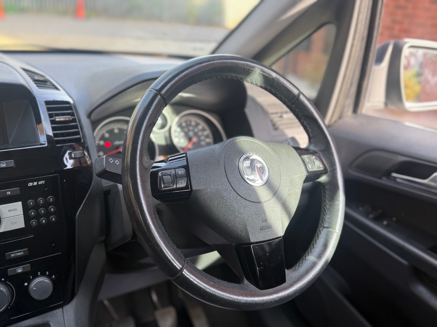 Used Vauxhall Zafira 2013 for sale - 76577453: Photo 17