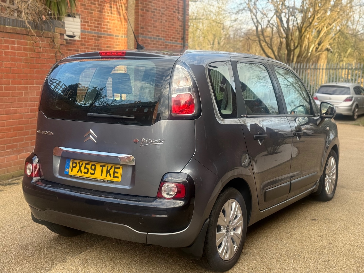 Used Citroen C3 Picasso 2009 for sale - 76947125: Photo 10