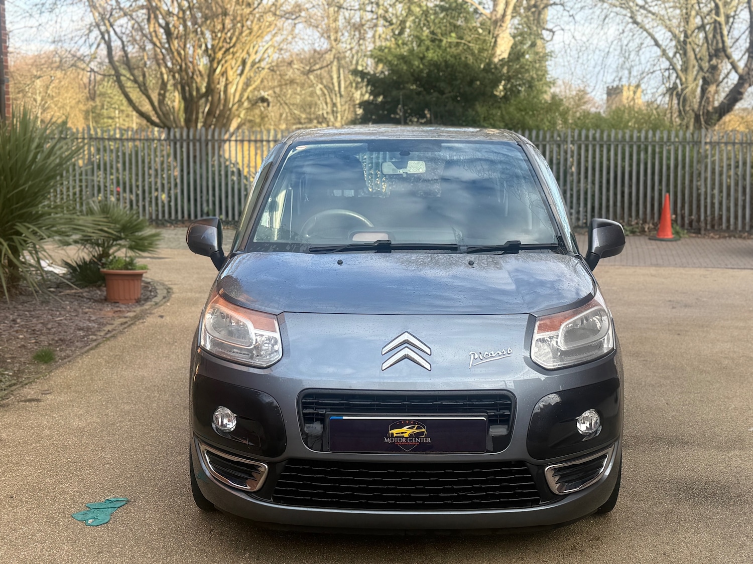 Used Citroen C3 Picasso 2009 for sale - 76947125: Photo 3