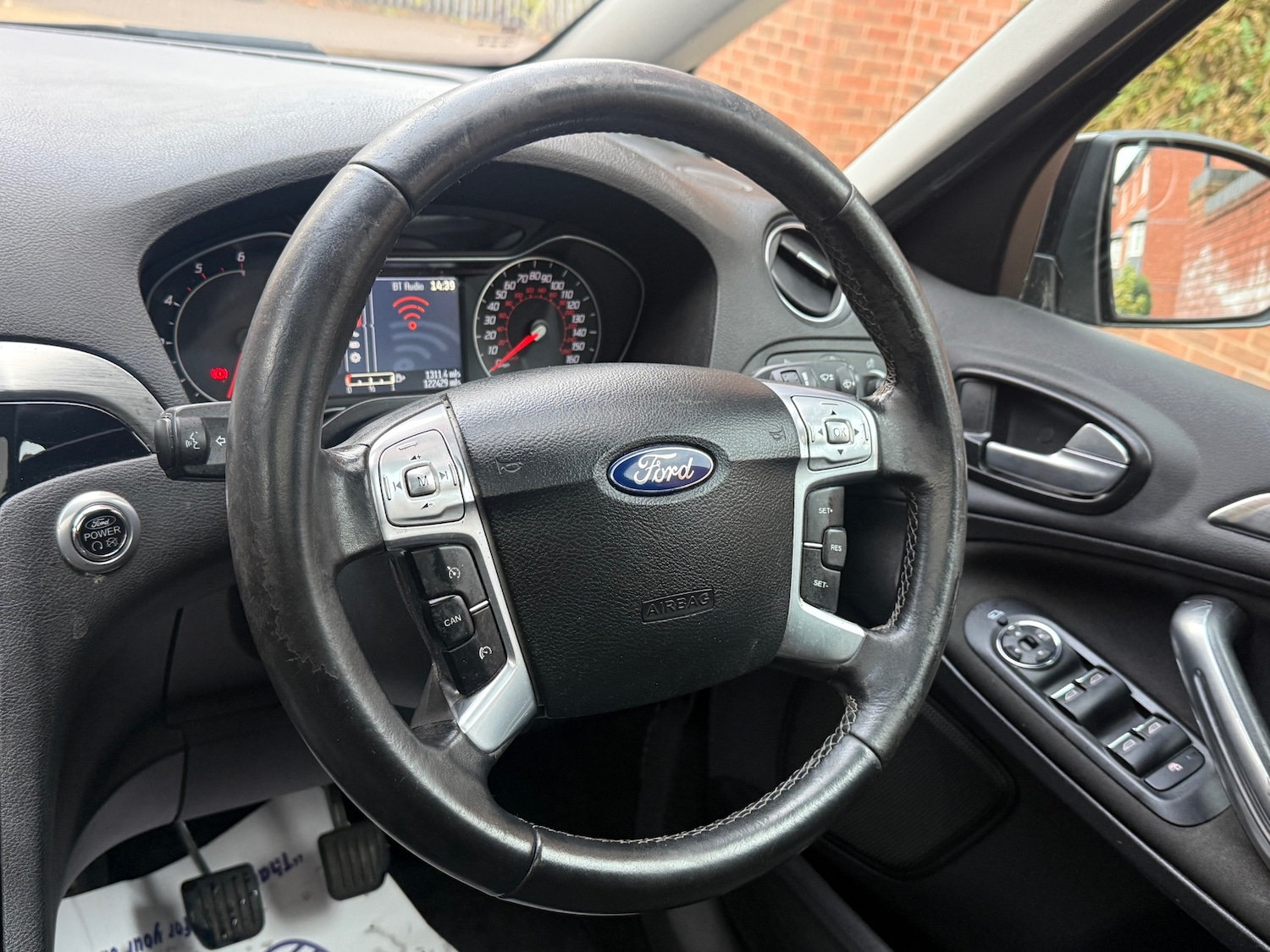 Used Ford S-Max 2013 for sale - 76682640: Photo 21