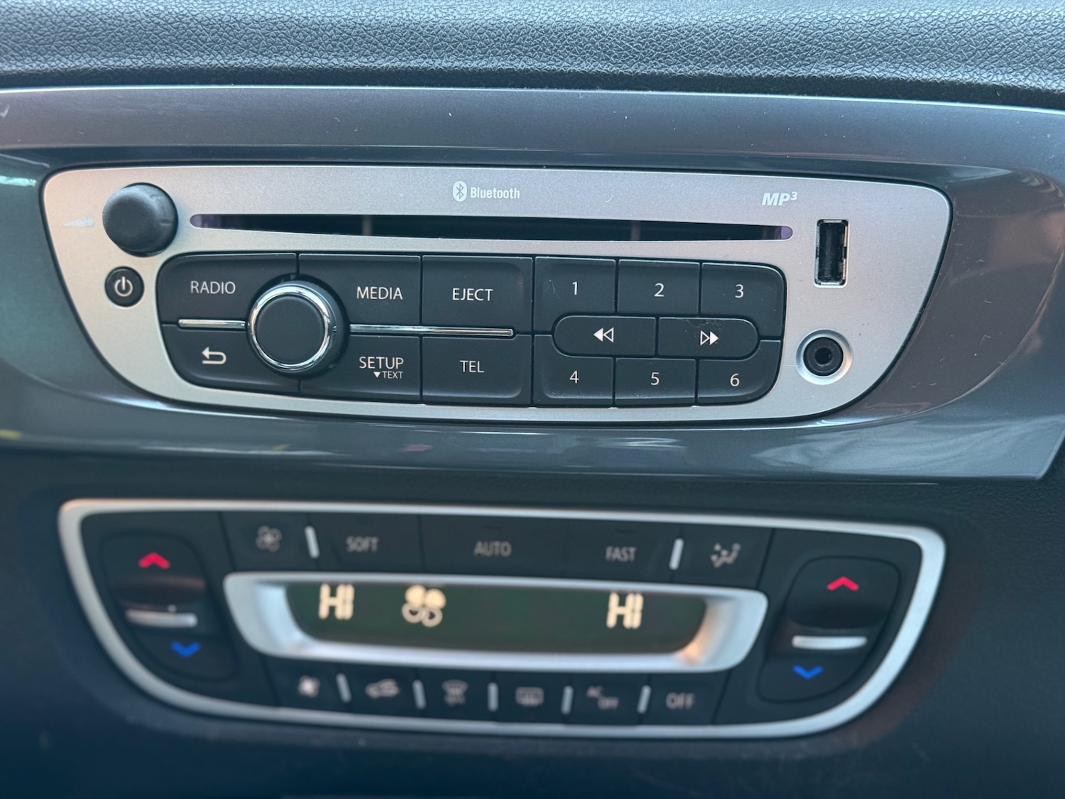 Used Renault Scenic Xmod 2014 for sale - 77902821: Photo 22