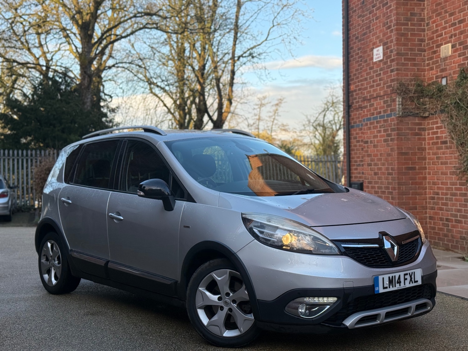 Used Renault Scenic Xmod 2014 for sale - 77902821: Photo 3
