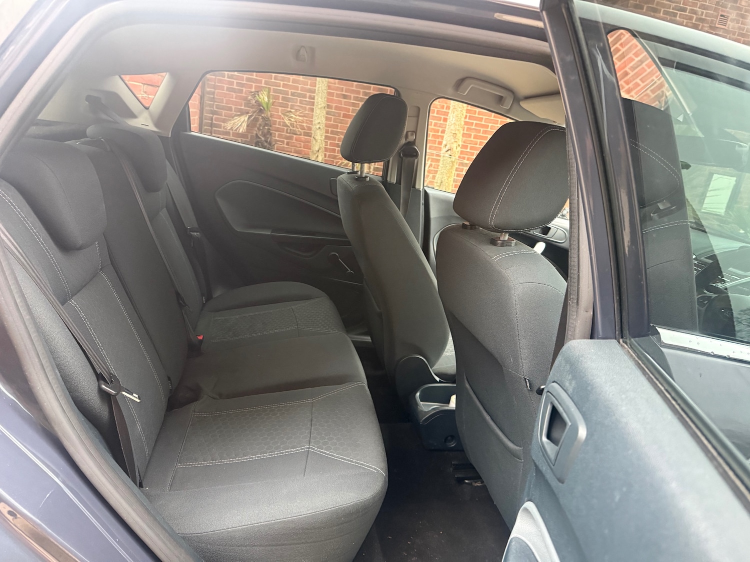 Used Ford Fiesta 2010 for sale - 76974761: Photo 11