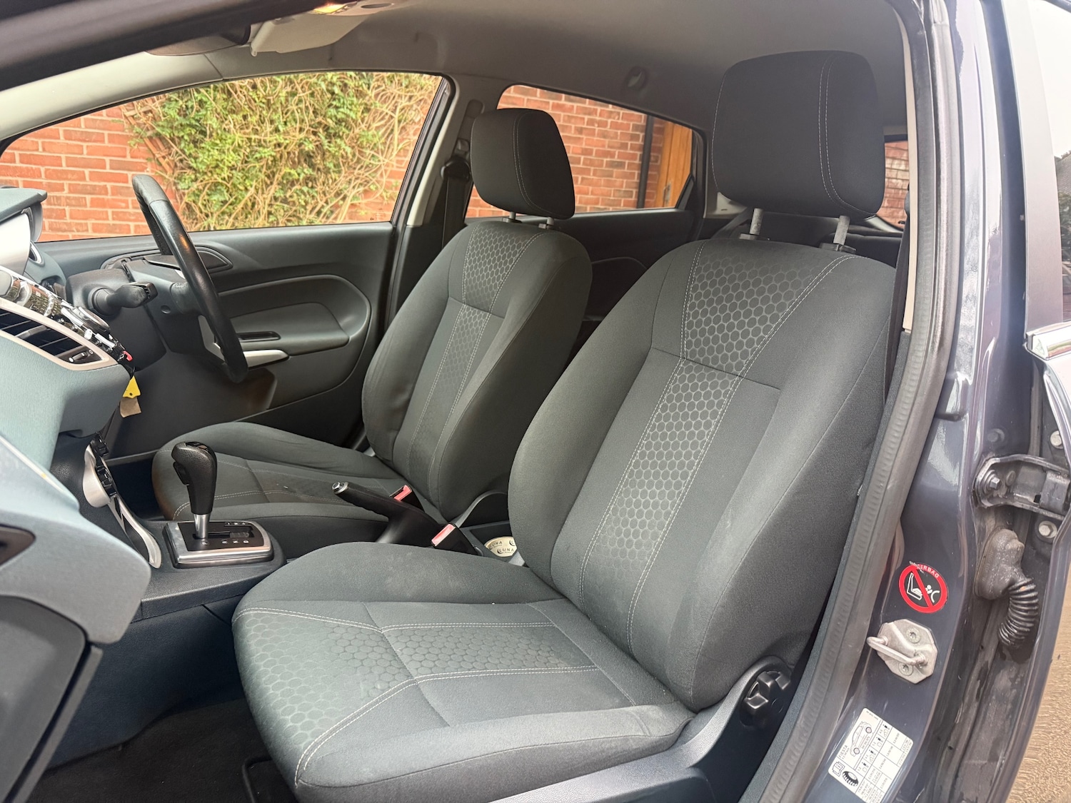 Used Ford Fiesta 2010 for sale - 76974761: Photo 13