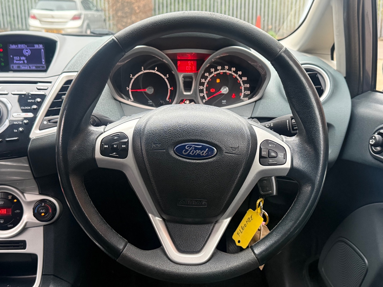Used Ford Fiesta 2010 for sale - 76974761: Photo 15
