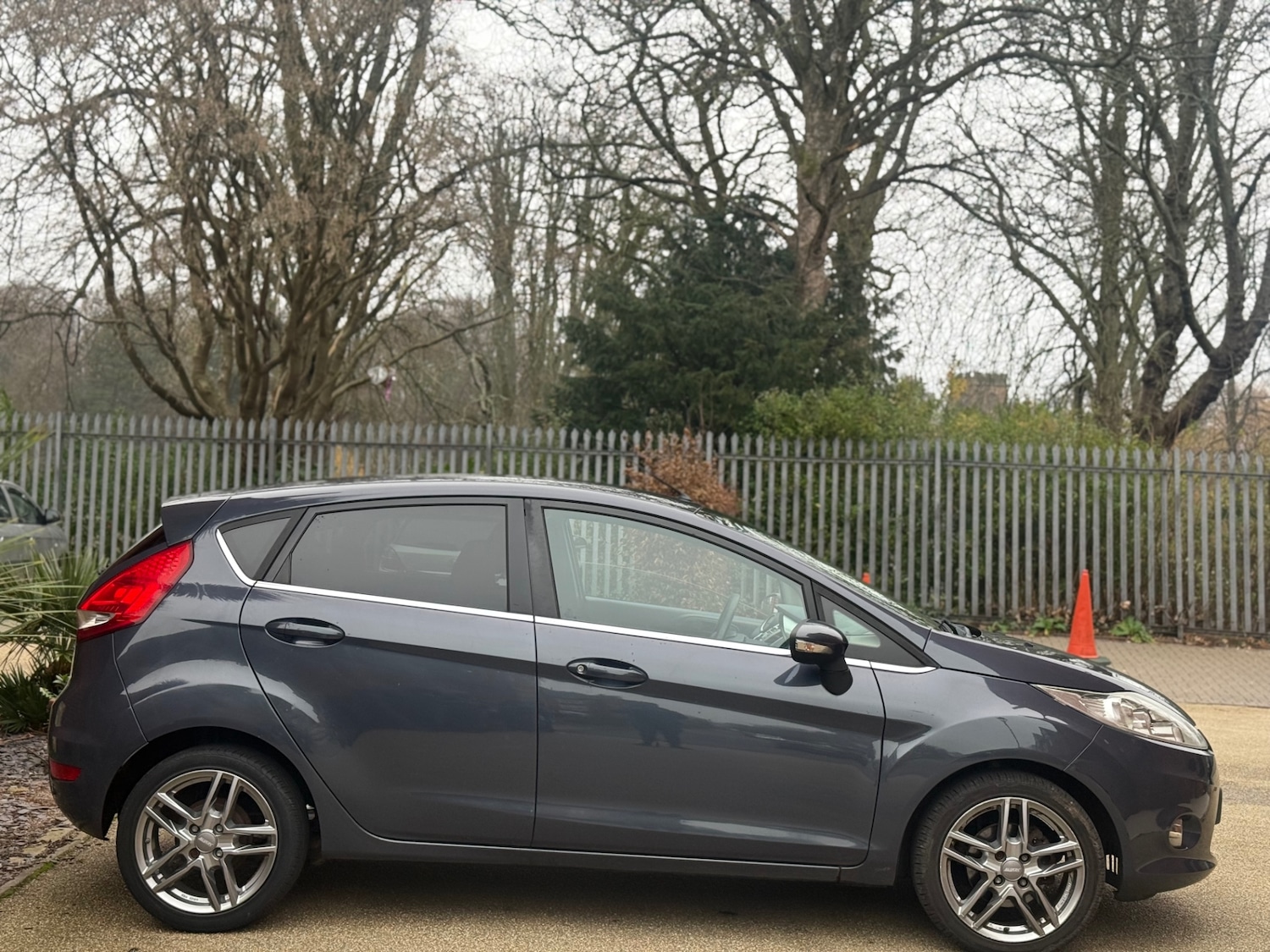 Used Ford Fiesta 2010 for sale - 76974761: Photo 7