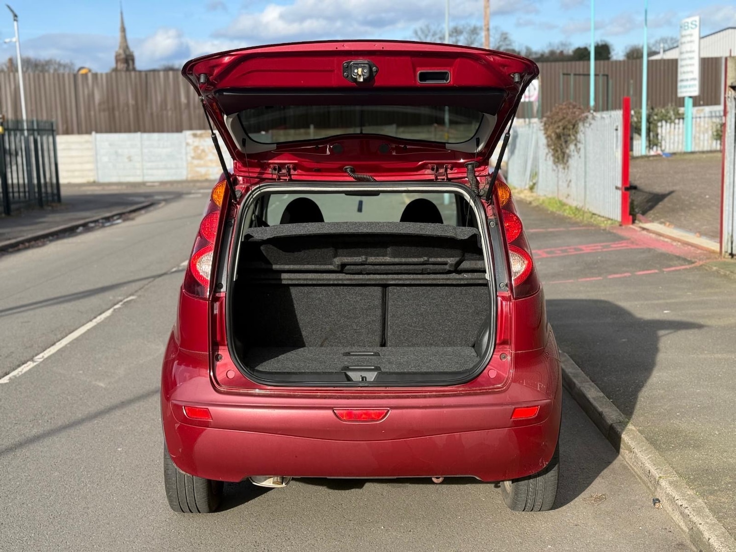 Used Nissan Note 2011 for sale - 78140590: Photo 7
