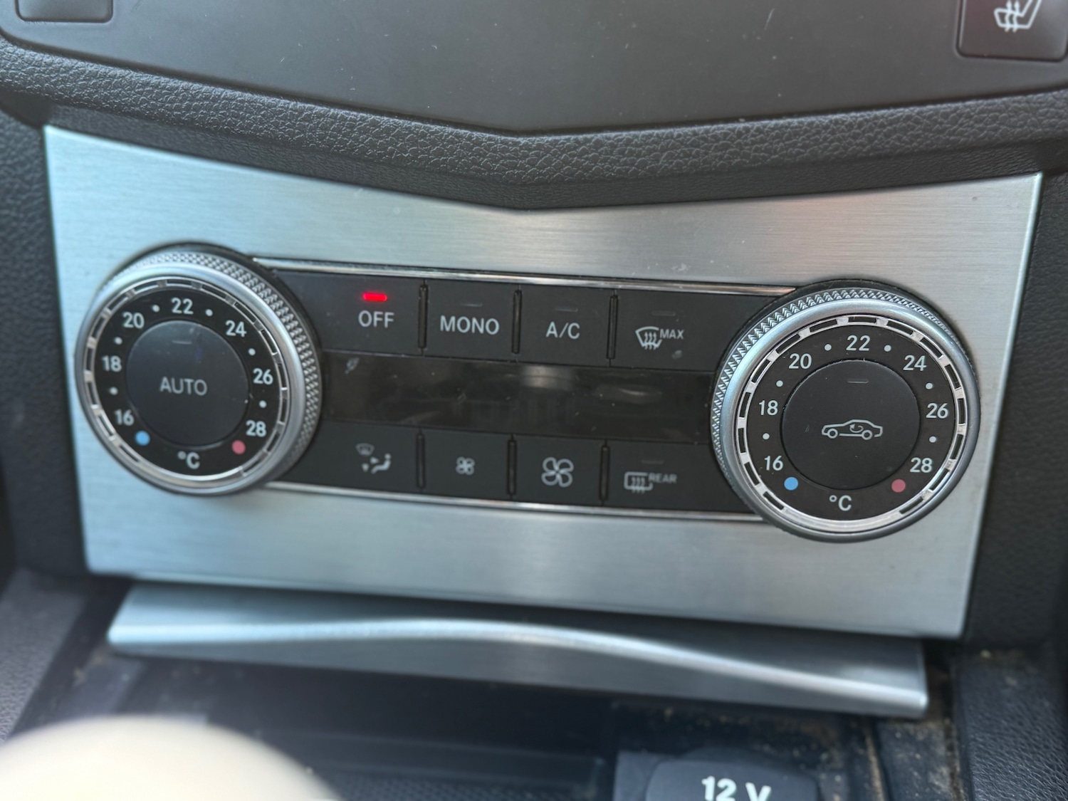 Used Mercedes-Benz C Class 2009 for sale - 76394926: Photo 33