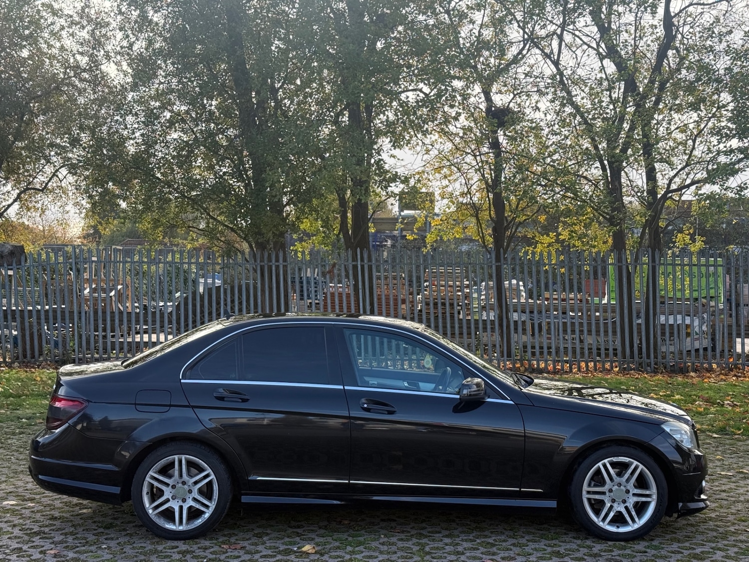 Used Mercedes-Benz C Class 2009 for sale - 76394926: Photo 7