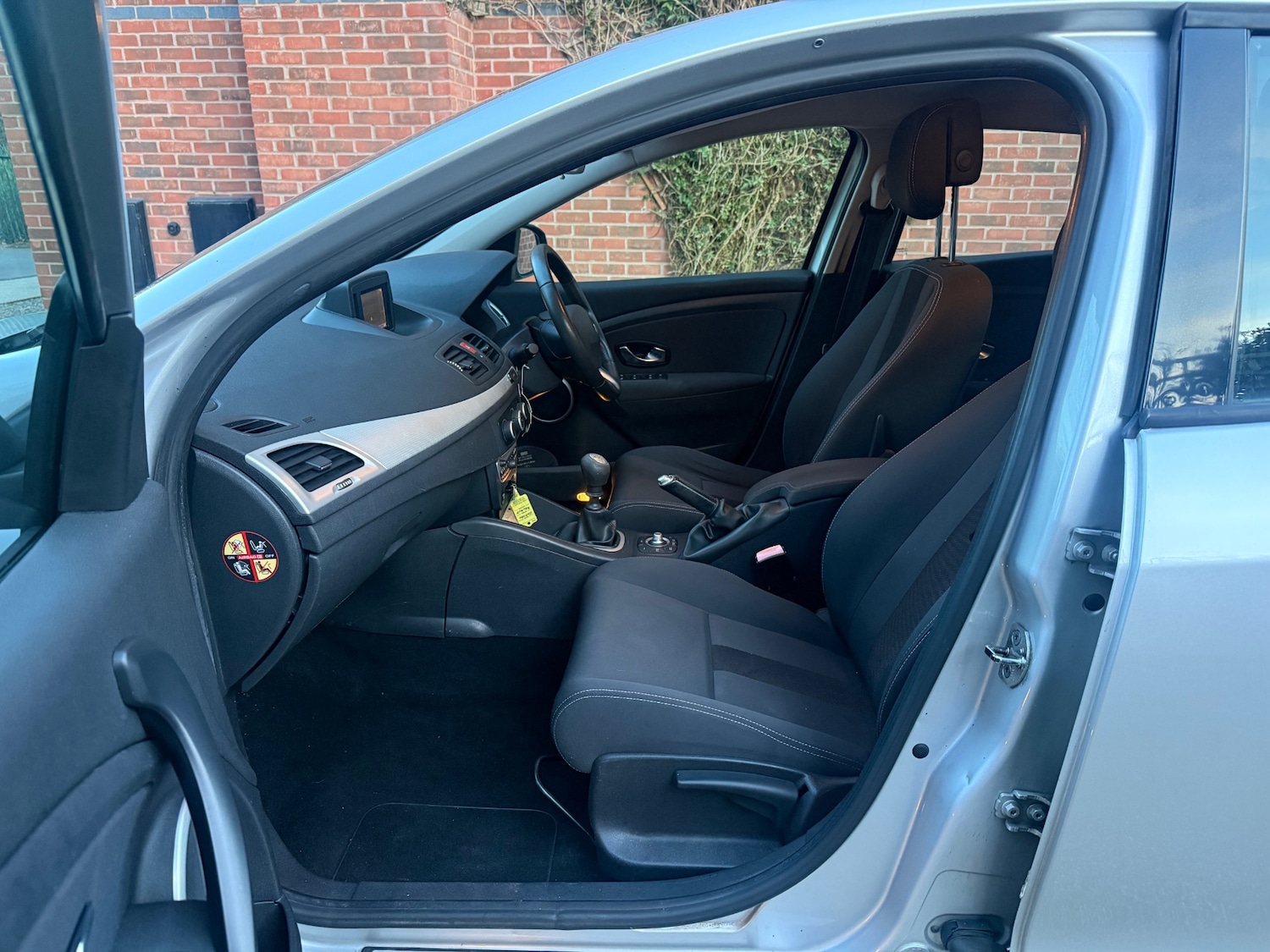 Used Renault Megane 2011 for sale - 77732352: Photo 12