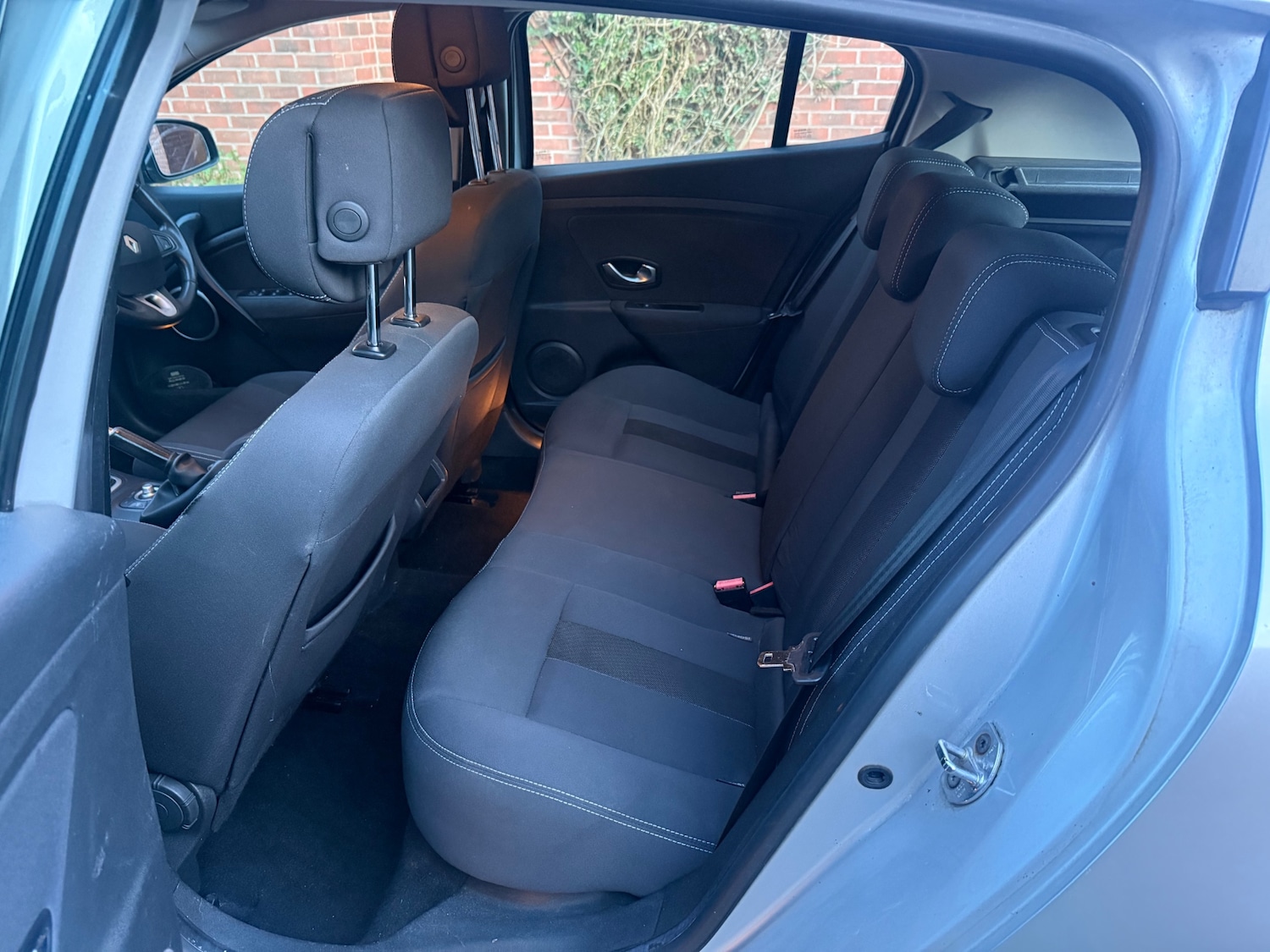 Used Renault Megane 2011 for sale - 77732352: Photo 13