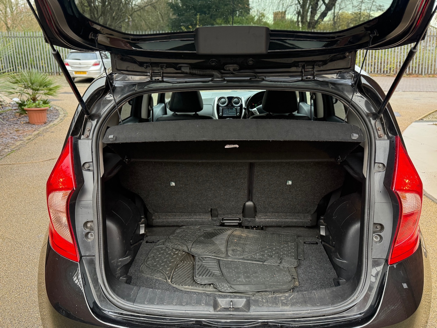 Used Nissan Note 2014 for sale - 76738616: Photo 14