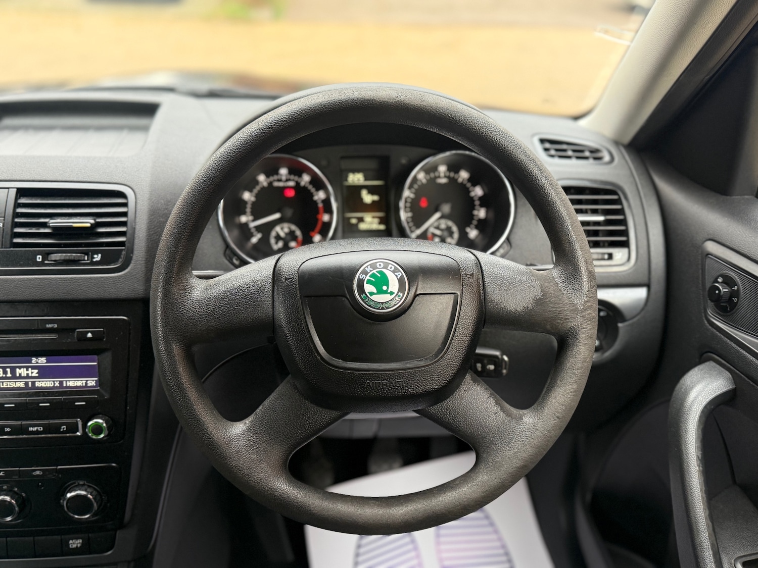 Used Skoda Yeti 2012 for sale - 76863010: Photo 16